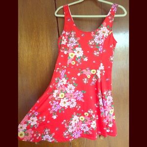 H & M Summer Dress Size Lg. 😊3/$40